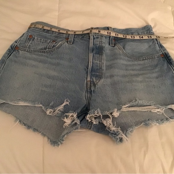 Levi’s Premium Jean Cutoffs - Picture 8 of 10